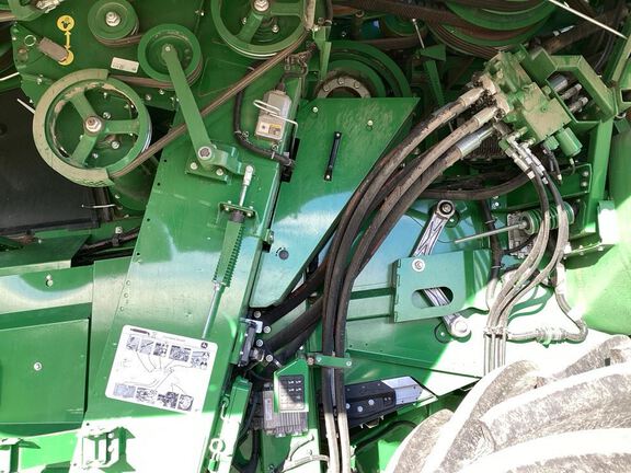 2024 John Deere X9 1100 Combine