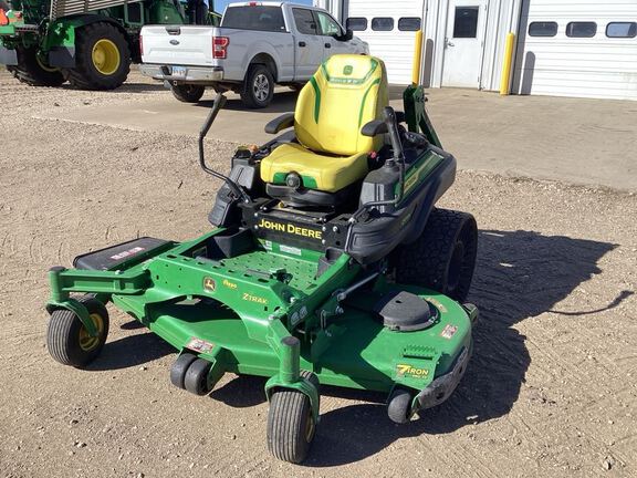 2023 John Deere Z970R Mower/Zero Turn