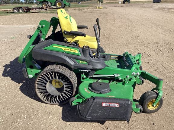 2023 John Deere Z970R Mower/Zero Turn