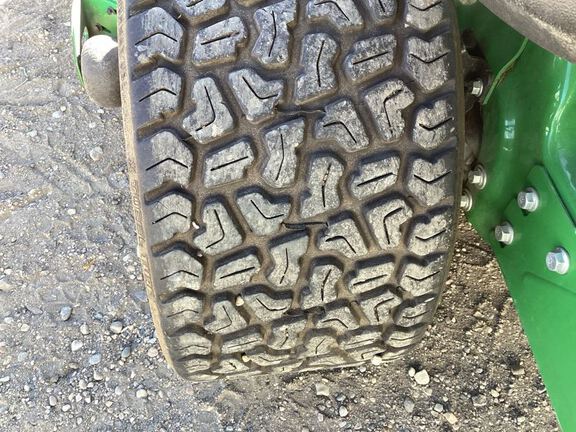 2023 John Deere Z970R Mower/Zero Turn