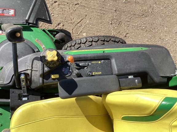 2023 John Deere Z970R Mower/Zero Turn