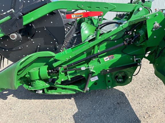 2024 John Deere HD40F Header Combine