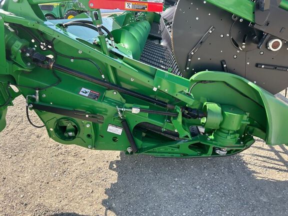 2024 John Deere HD40F Header Combine