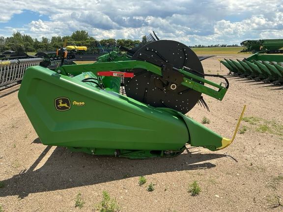2024 John Deere HD40F Header Combine