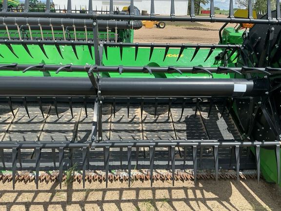 2024 John Deere HD40F Header Combine