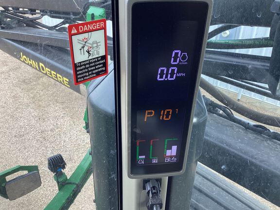 2024 John Deere 612R Sprayer/High Clearance