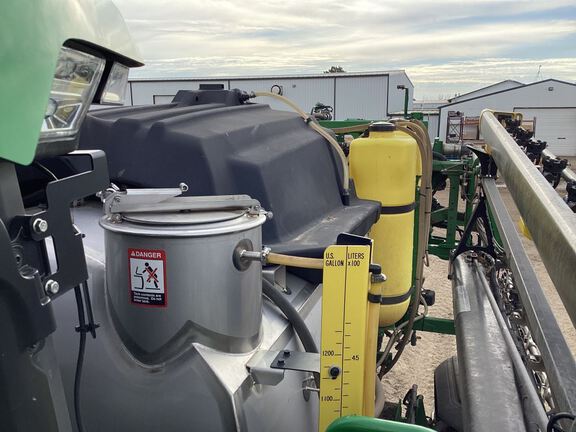 2024 John Deere 612R Sprayer/High Clearance