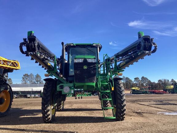2024 John Deere 612R Sprayer/High Clearance
