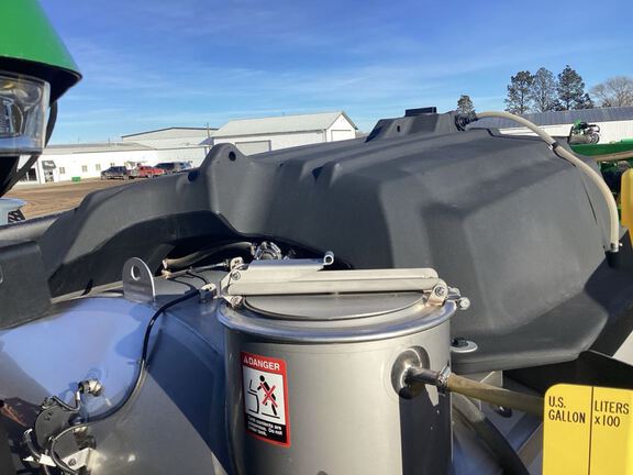 2024 John Deere 612R Sprayer/High Clearance