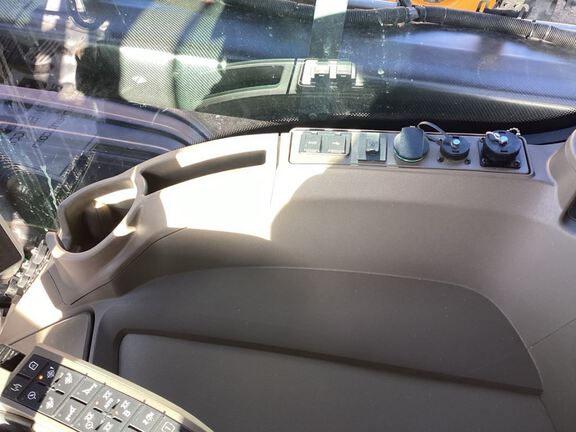 2024 John Deere 612R Sprayer/High Clearance