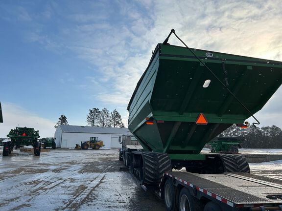 2009 J&M 1326-22S Grain Cart