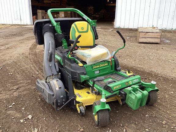 2022 John Deere Z530R Mower/Zero Turn