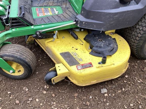2022 John Deere Z530R Mower/Zero Turn