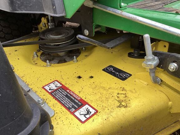 2022 John Deere Z530R Mower/Zero Turn