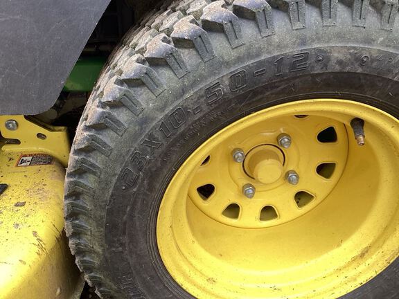 2022 John Deere Z530R Mower/Zero Turn