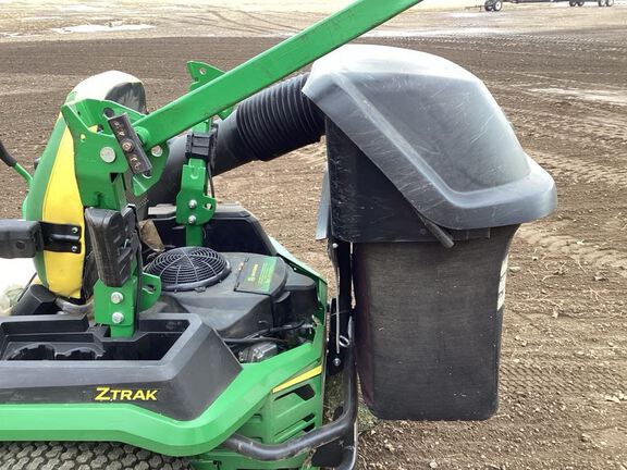 2022 John Deere Z530R Mower/Zero Turn