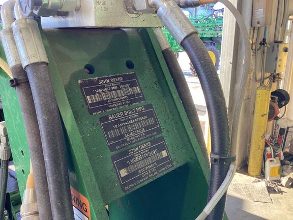 2022 John Deere DB60 Planter Attachment