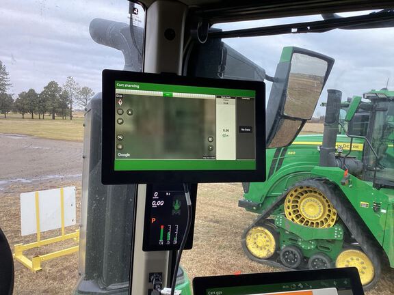 2024 John Deere 9RX 640 Tractor Rubber Track