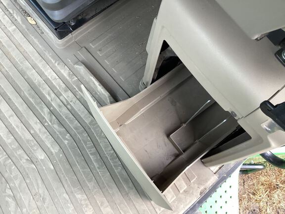 2024 John Deere 9RX 640 Tractor Rubber Track