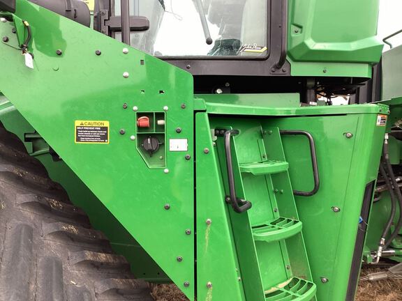 2024 John Deere 9RX 640 Tractor Rubber Track