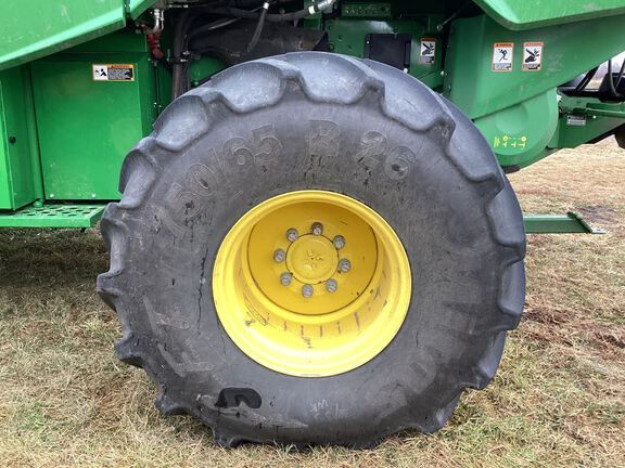 2024 John Deere S780 Combine