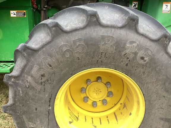 2024 John Deere S780 Combine