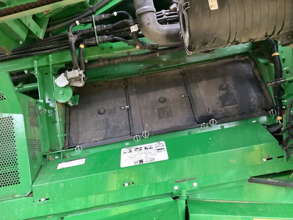 2024 John Deere S780 Combine