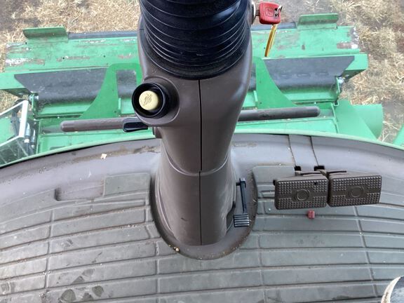 2024 John Deere S780 Combine