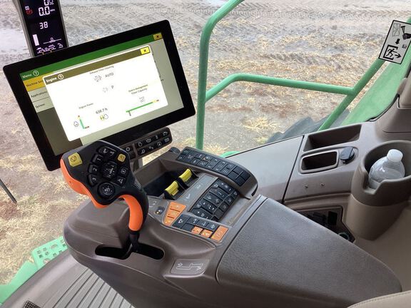 2024 John Deere S780 Combine