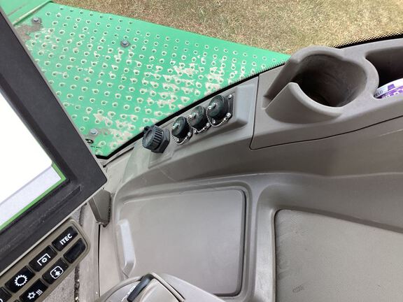 2023 John Deere 9RX 640 Tractor Rubber Track