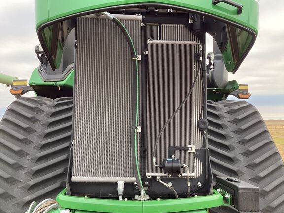 2023 John Deere 9RX 640 Tractor Rubber Track