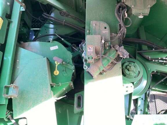 2024 John Deere S780 Combine