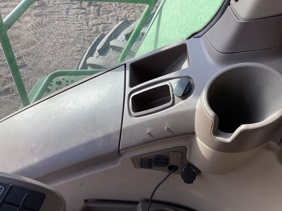 2024 John Deere S780 Combine