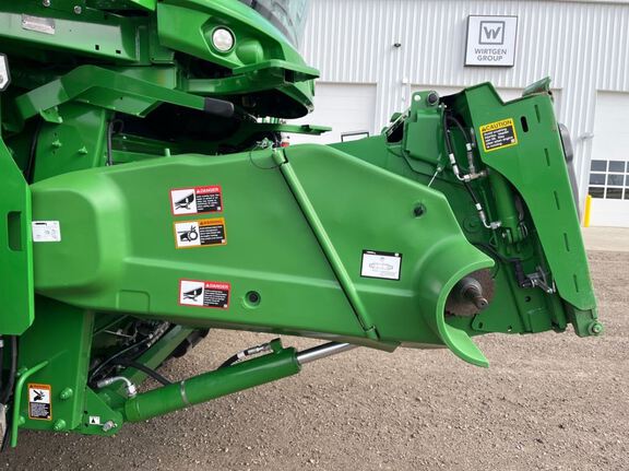 2024 John Deere S780 Combine