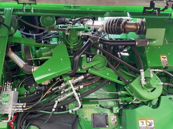 2024 John Deere S780 Combine