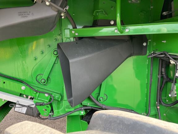 2024 John Deere S780 Combine