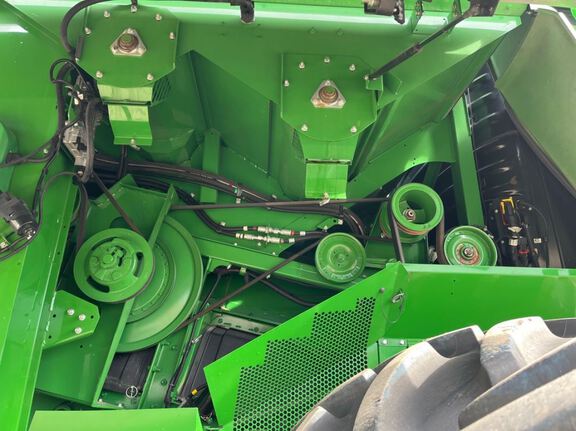 2024 John Deere S780 Combine
