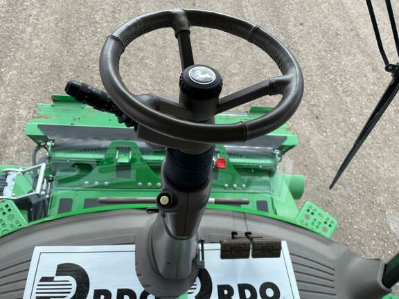 2024 John Deere S780 Combine