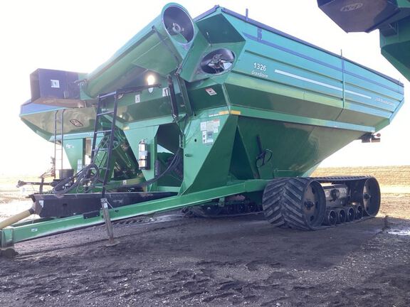 2008 J&M 1326-22S Grain Cart