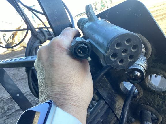 2008 J&M 1326-22S Grain Cart