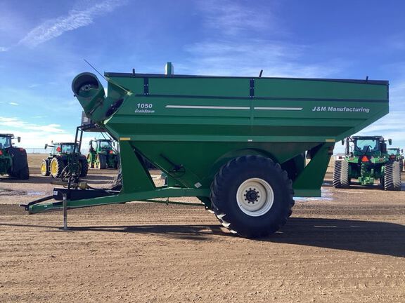 2008 J&M 1050 Grain Cart