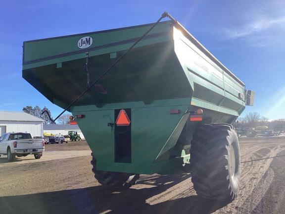 2008 J&M 1050 Grain Cart