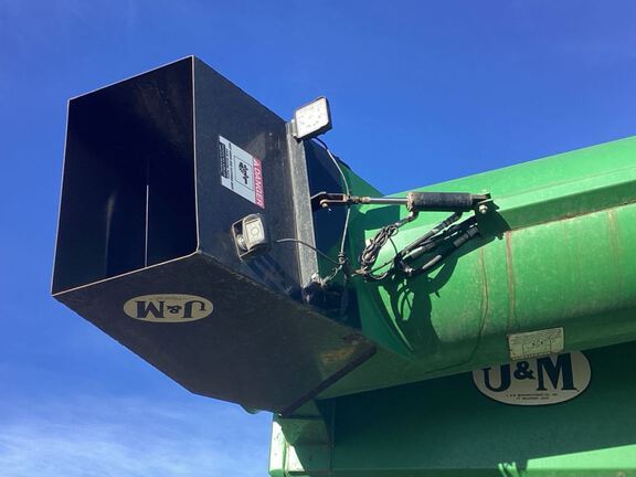 2008 J&M 1050 Grain Cart