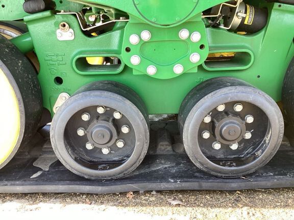 2024 John Deere 9RX 640 Tractor Rubber Track