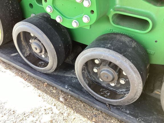 2024 John Deere 9RX 640 Tractor Rubber Track