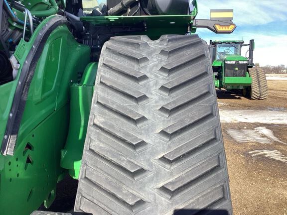 2024 John Deere 9RX 640 Tractor Rubber Track