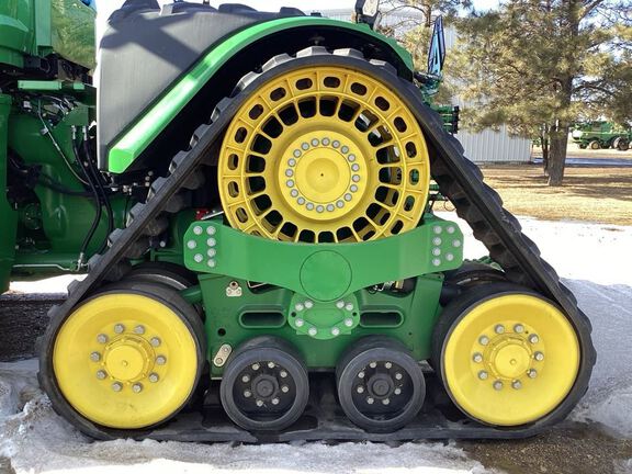2024 John Deere 9RX 640 Tractor Rubber Track