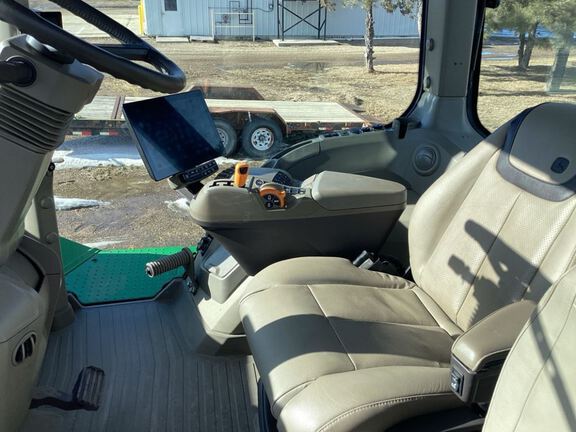 2024 John Deere 9RX 640 Tractor Rubber Track