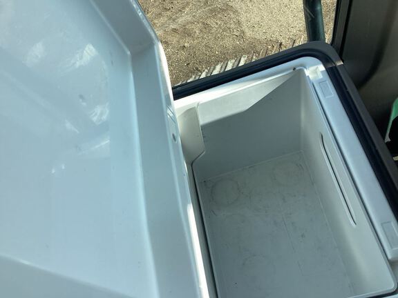 2024 John Deere 9RX 640 Tractor Rubber Track