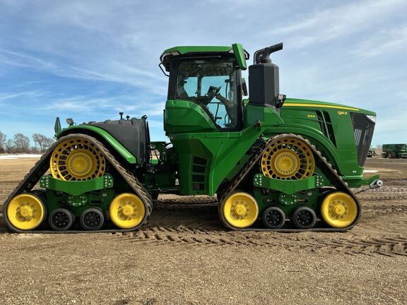 2024 John Deere 9RX 640 Tractor Rubber Track